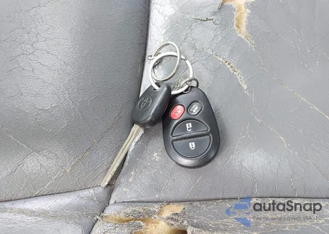 2006 Toyota Avalon Xls z USA, uszkodzony, nr VIN 4T1BK36B66U116250